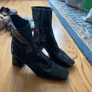 L’intervalle square toe block heel patent leather boots
